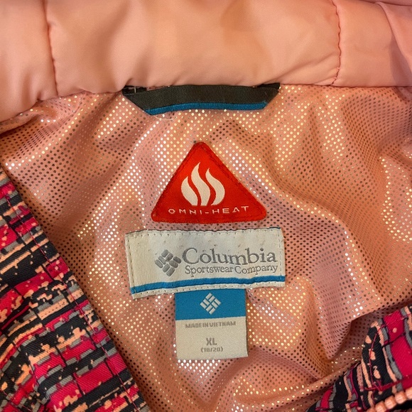 Columbia Women’s Jacket - Picture 7 of 7